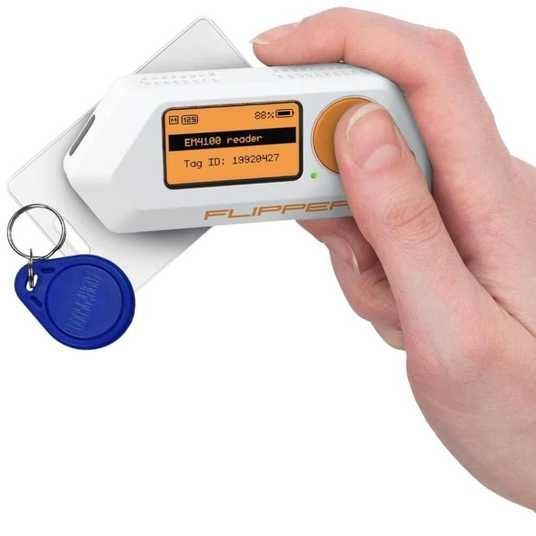 Flipper Zero купити в Києві та Україні